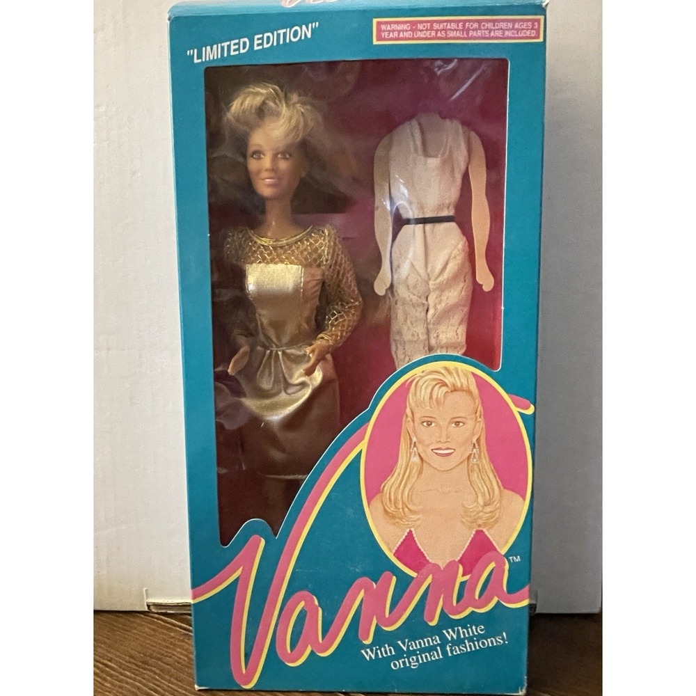 Vanna White Doll with Original Fashions 010 Limited Edition HSC-NEW‎ 1990